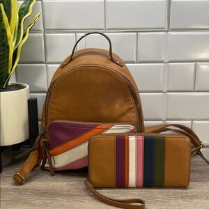 Fossil | Bags | Fossil Elina Convertible Large Travel Bag  display picture 2